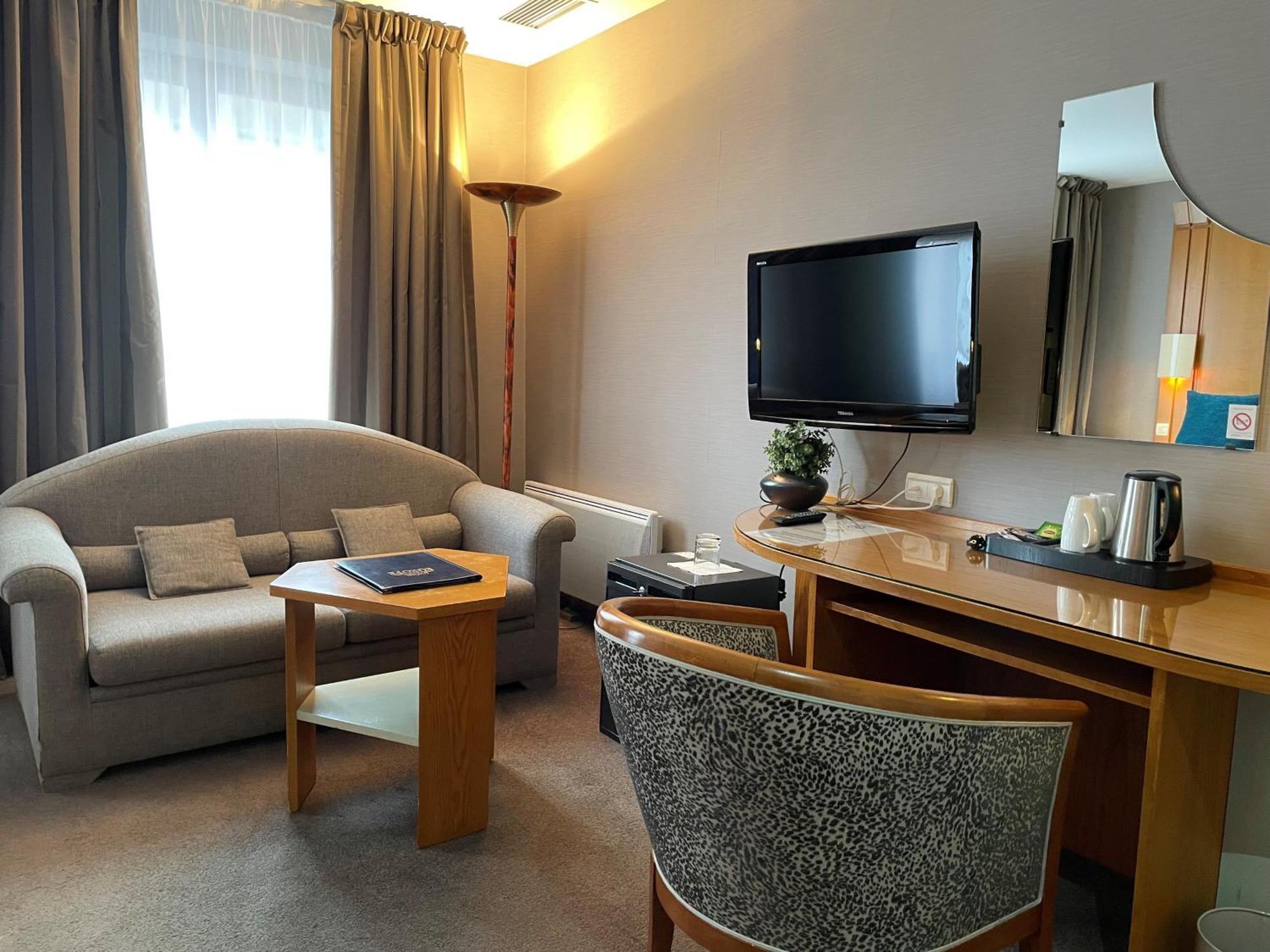 Hotel Europe Saverne Exterior photo